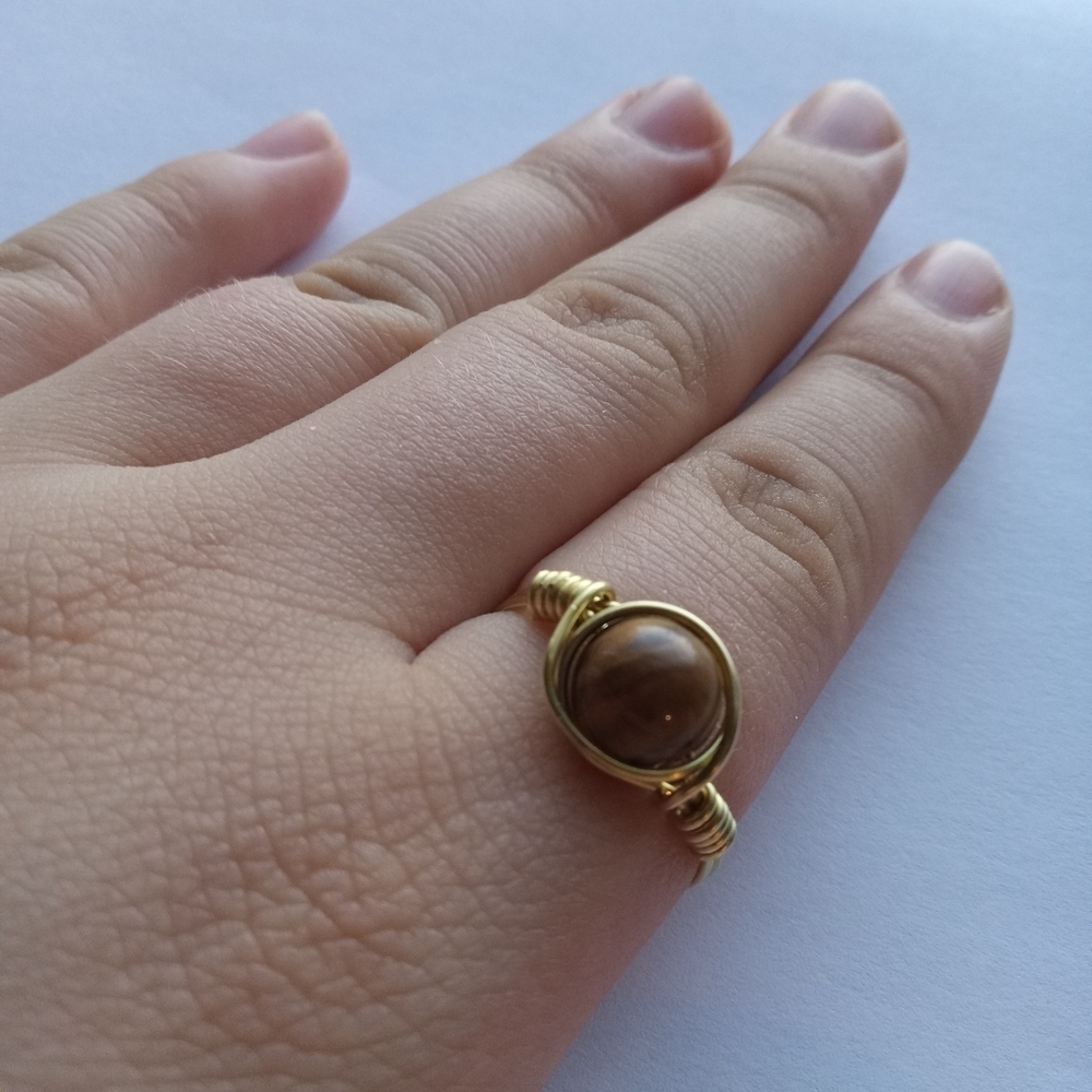 Tiger's eye stone wire wrapped ring size 8 - Picture 1 of 9